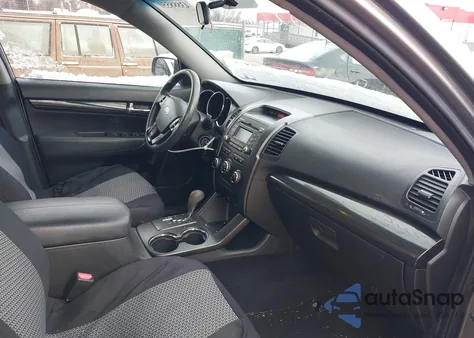 2013 Kia Sorento Lx V6 z USA, uszkodzony, nr VIN 5XYKTDA22DG403890